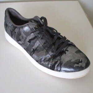 Cole Haan GrandPro Womens Black & Silver Camouflage Sneaker - Size 8M